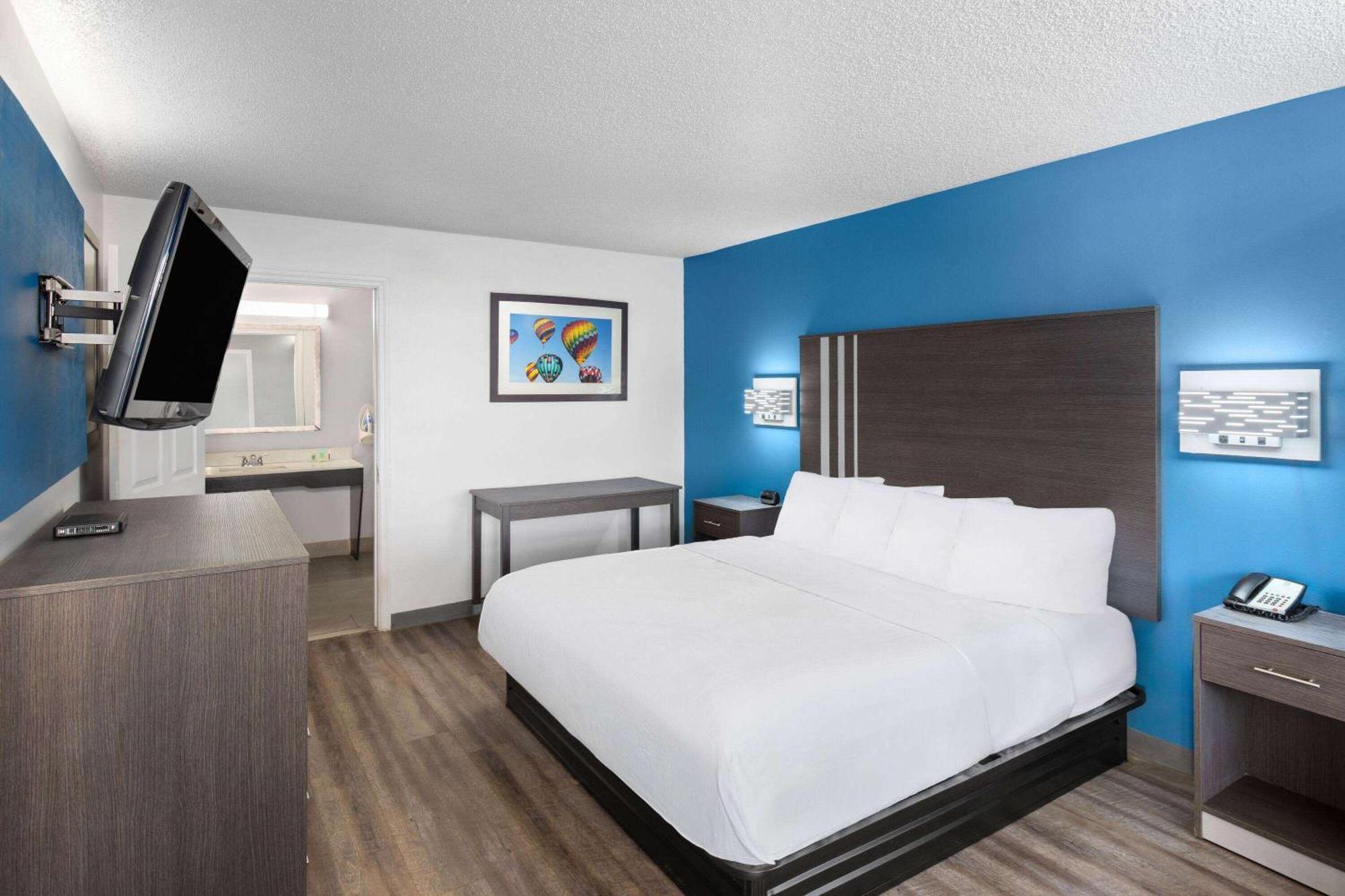Hotel Baymont By Wyndham Selma Exteriér fotografie