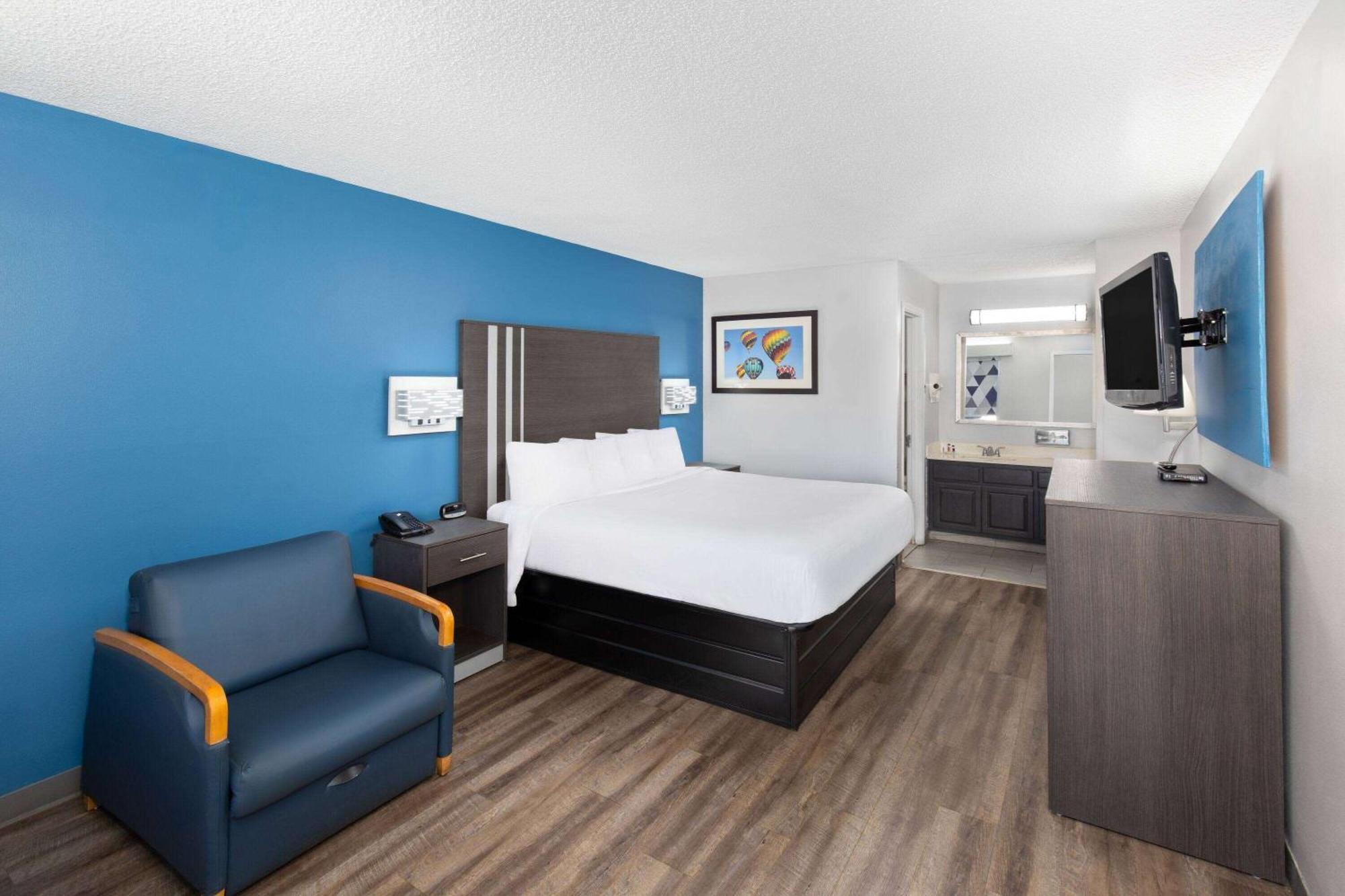 Hotel Baymont By Wyndham Selma Exteriér fotografie