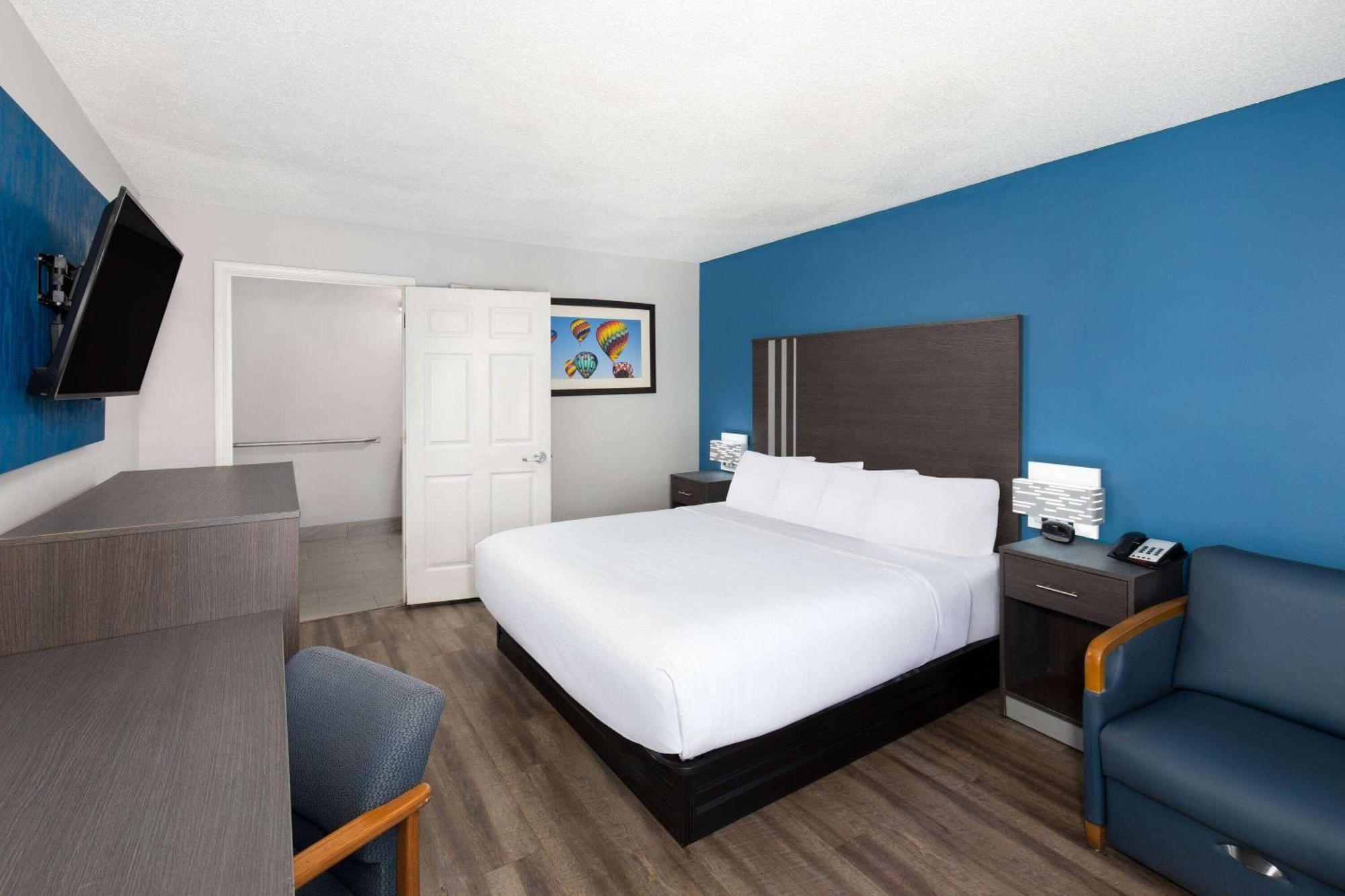 Hotel Baymont By Wyndham Selma Exteriér fotografie