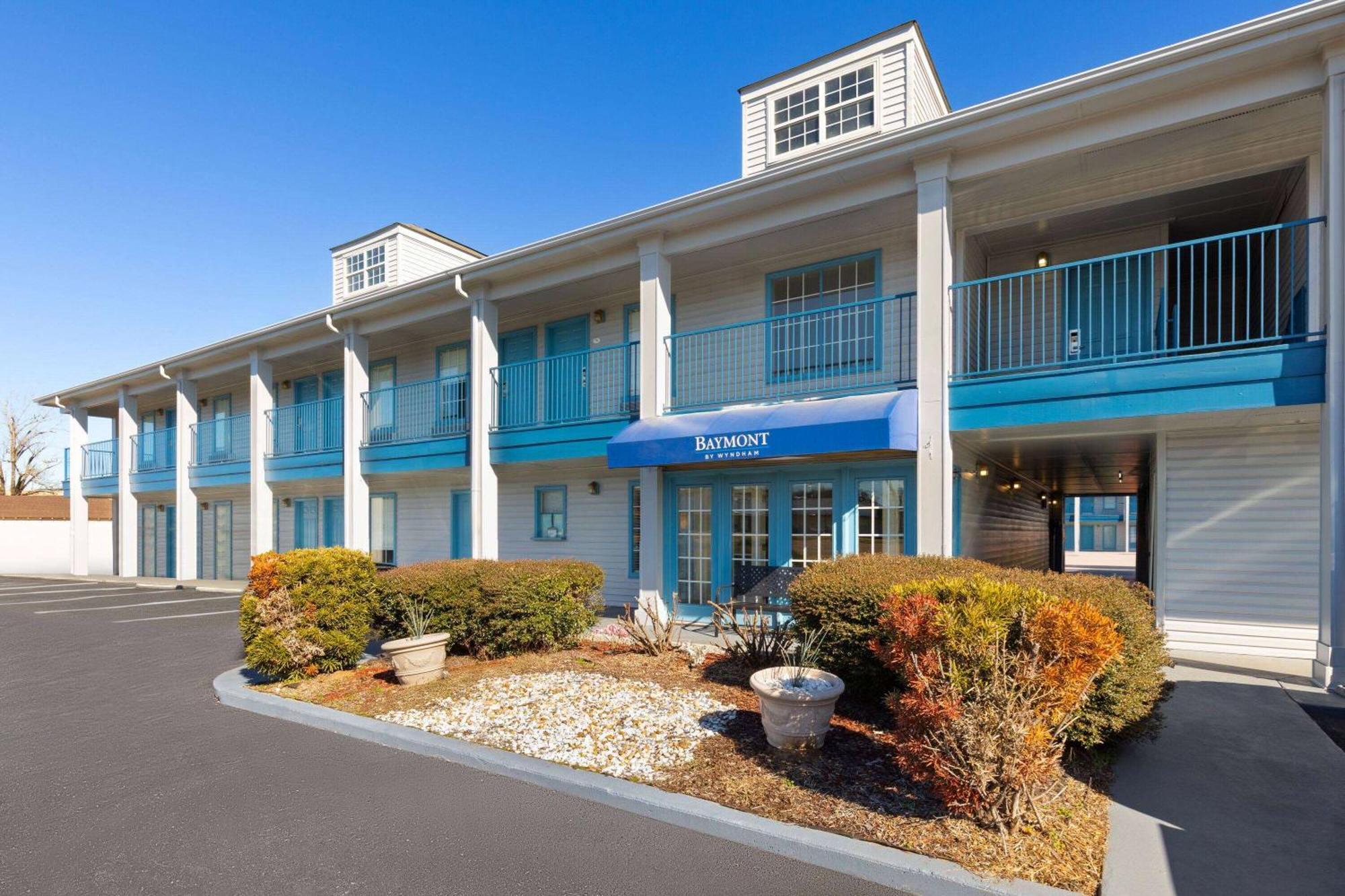 Hotel Baymont By Wyndham Selma Exteriér fotografie