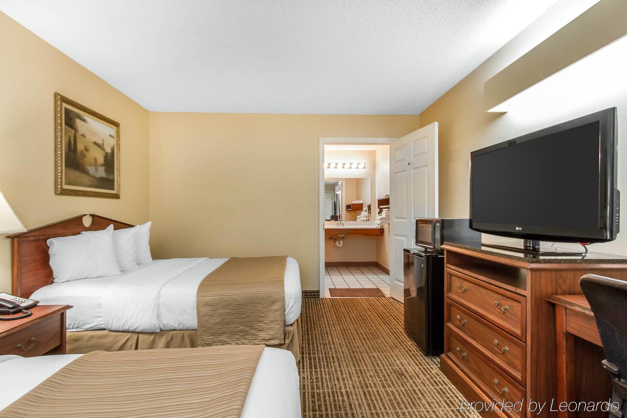 Hotel Baymont By Wyndham Selma Exteriér fotografie