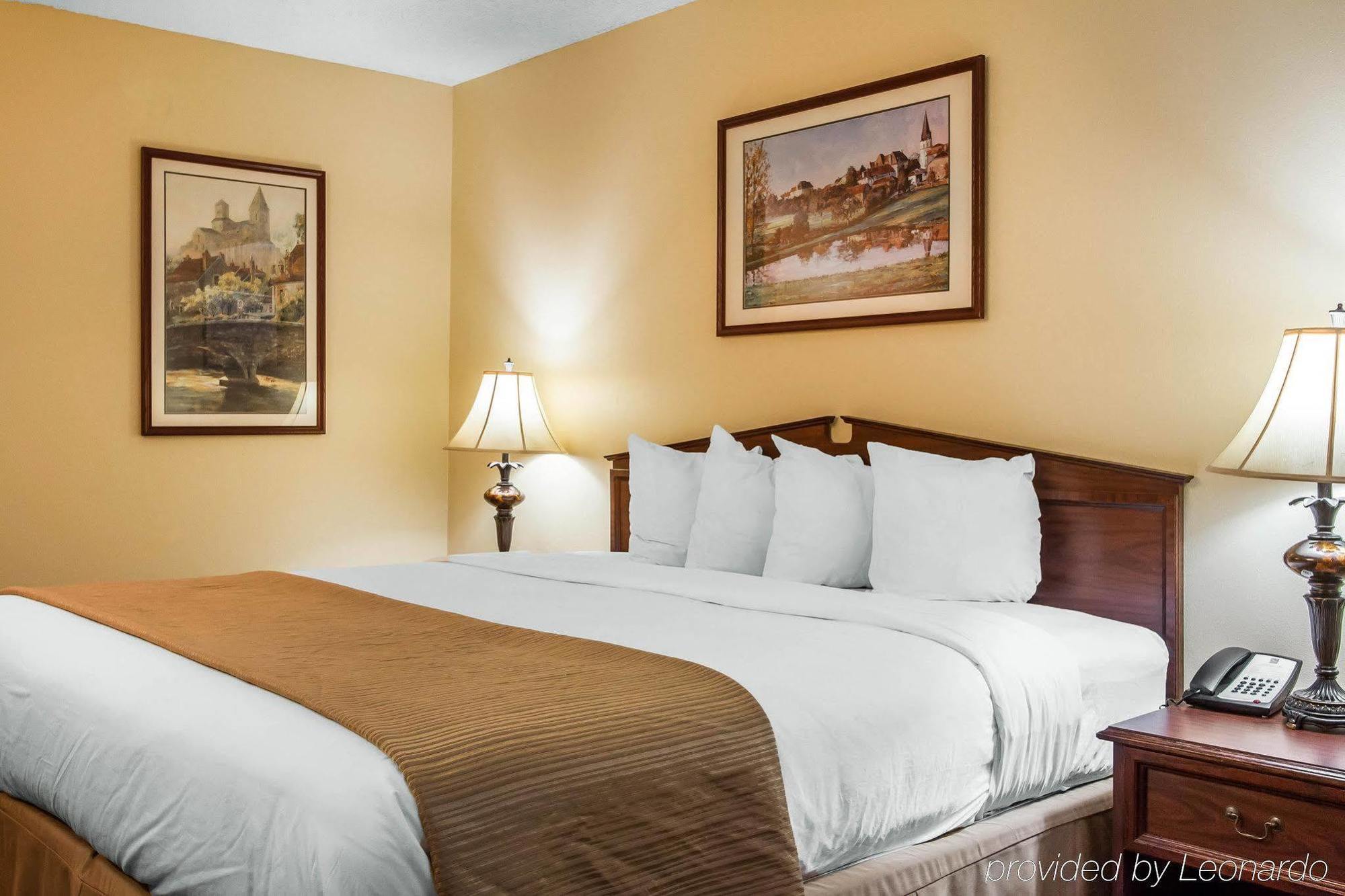 Hotel Baymont By Wyndham Selma Exteriér fotografie
