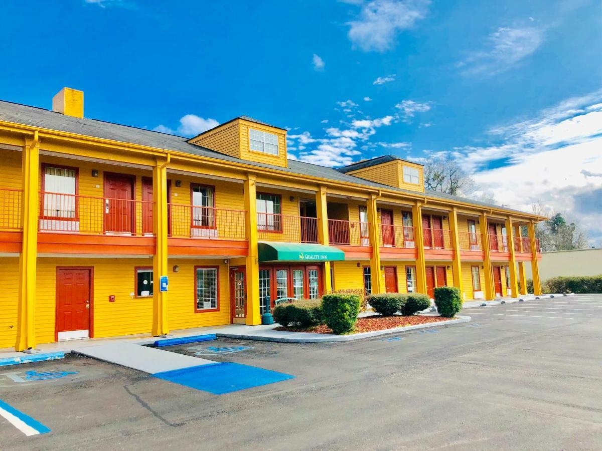 Hotel Baymont By Wyndham Selma Exteriér fotografie
